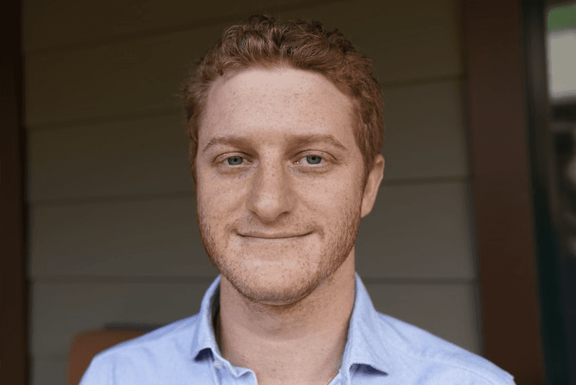 Portrait of Jonathan Farchi-Segal